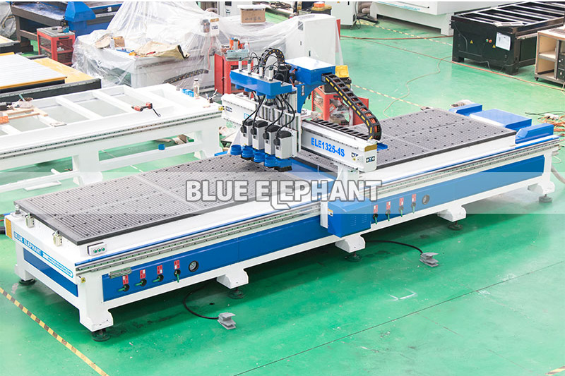 雙工位四工序數(shù)控開料機(jī)