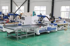 如何避免板式家具開料機(jī)開料崩邊？